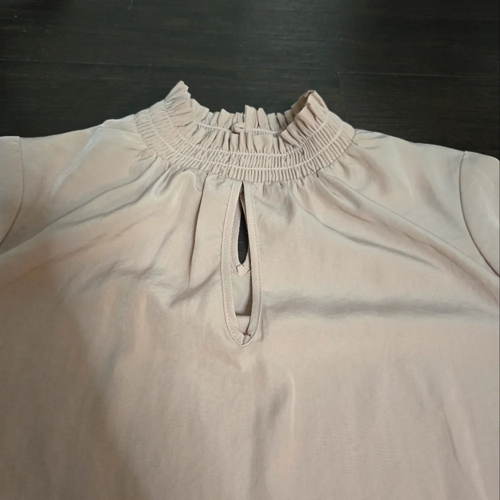 Vintage inspired styled Dusty Rose Blouse - Picture 15 of 16